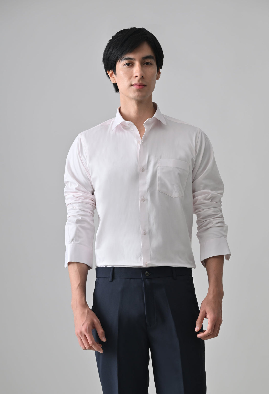 Smart Casual for Indian Offices: How to Wear Shirts, Trousers and Sneakers Together