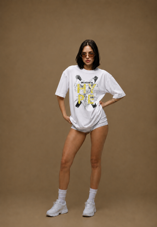 Mono Floral Women Tee White – minimal floral graphic oversized t-shirt by Coolbee Store