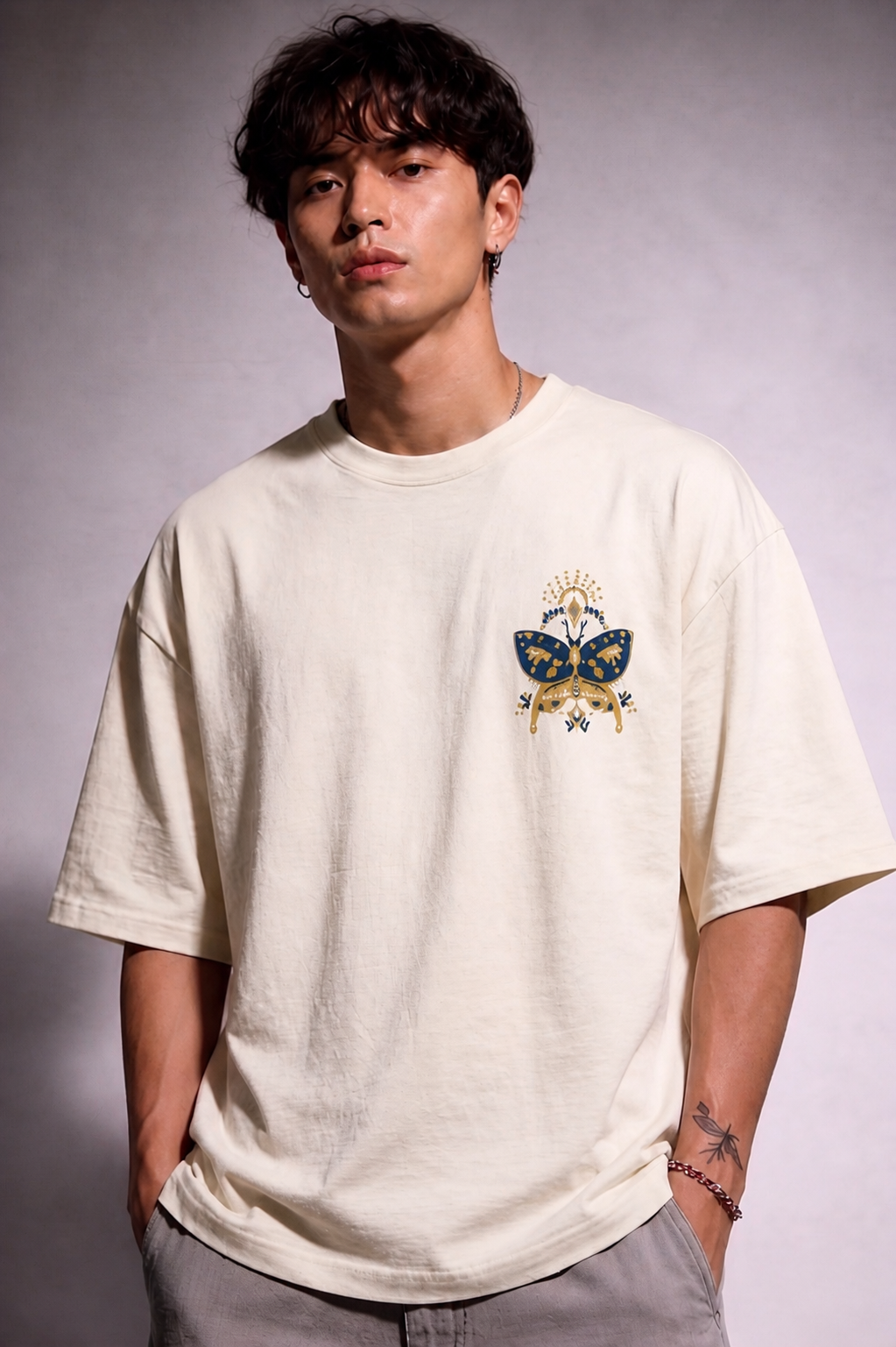 Cool Bee Traditional Tee White for Men - White Oversized Graphic Tee Streetwear India