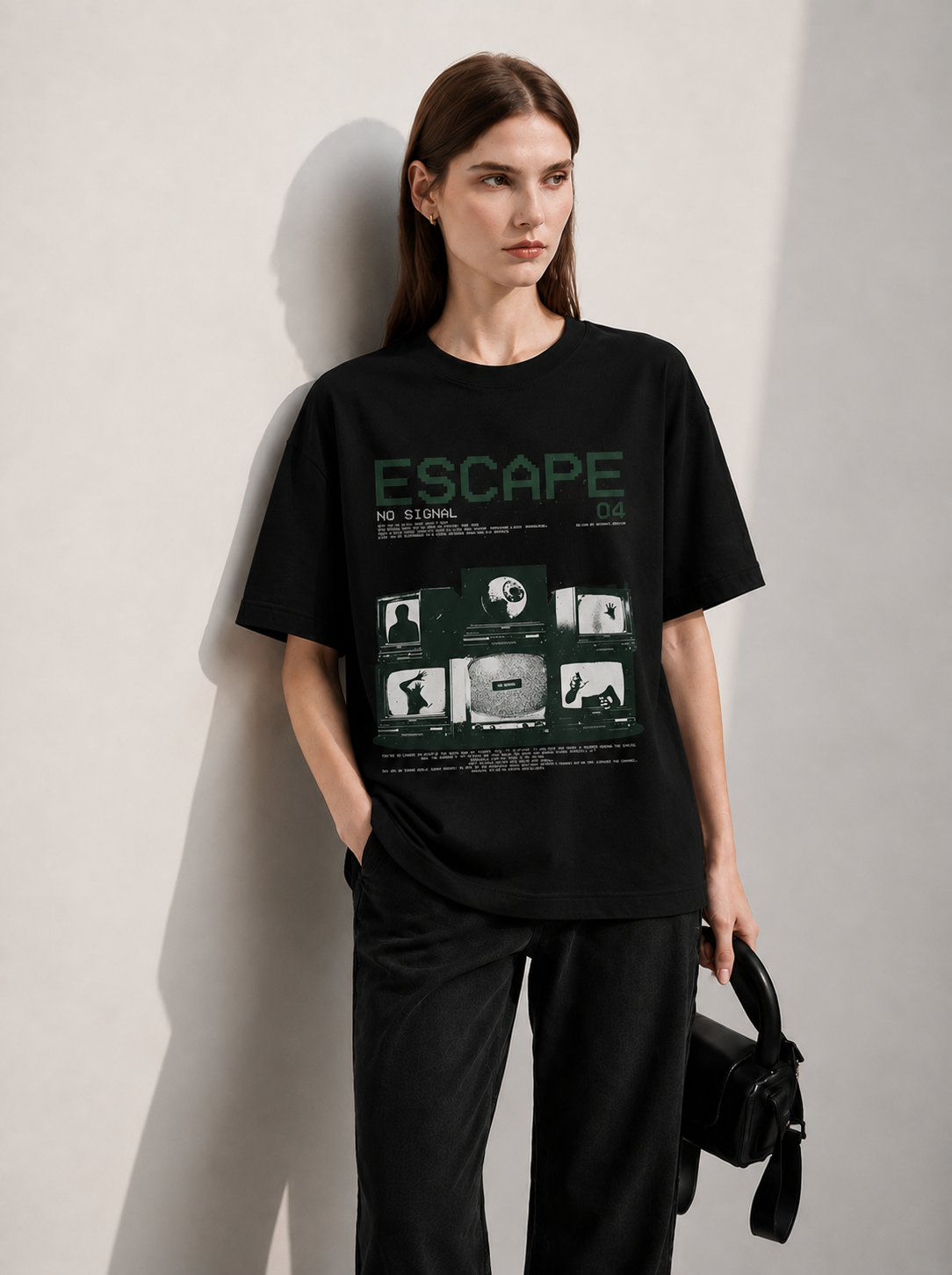 Escape Women Tee Black