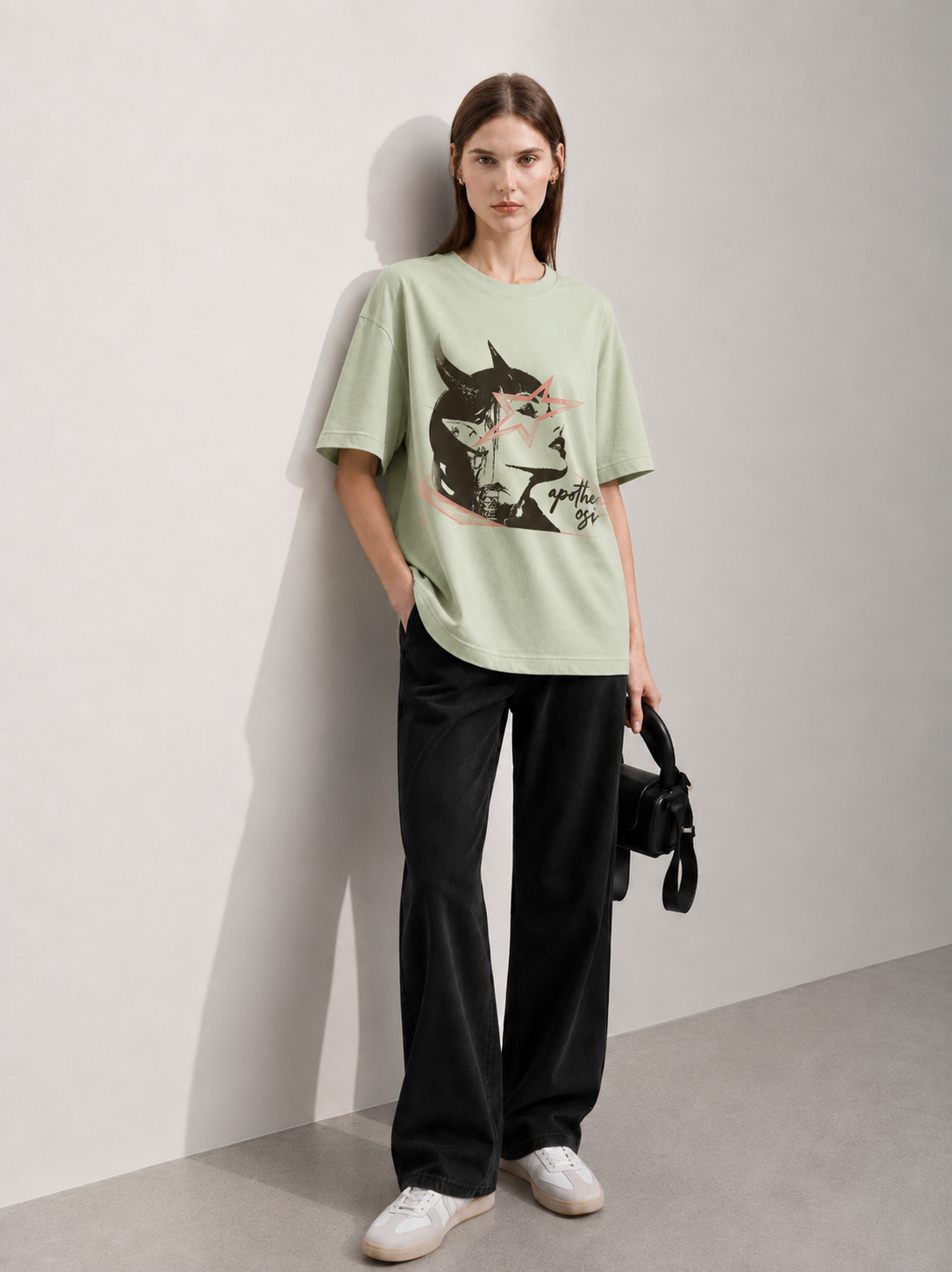 Face Women Tee Green