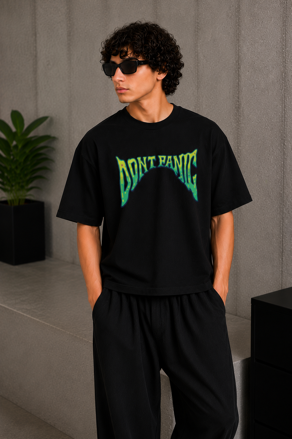 Don't Panic Tee Black