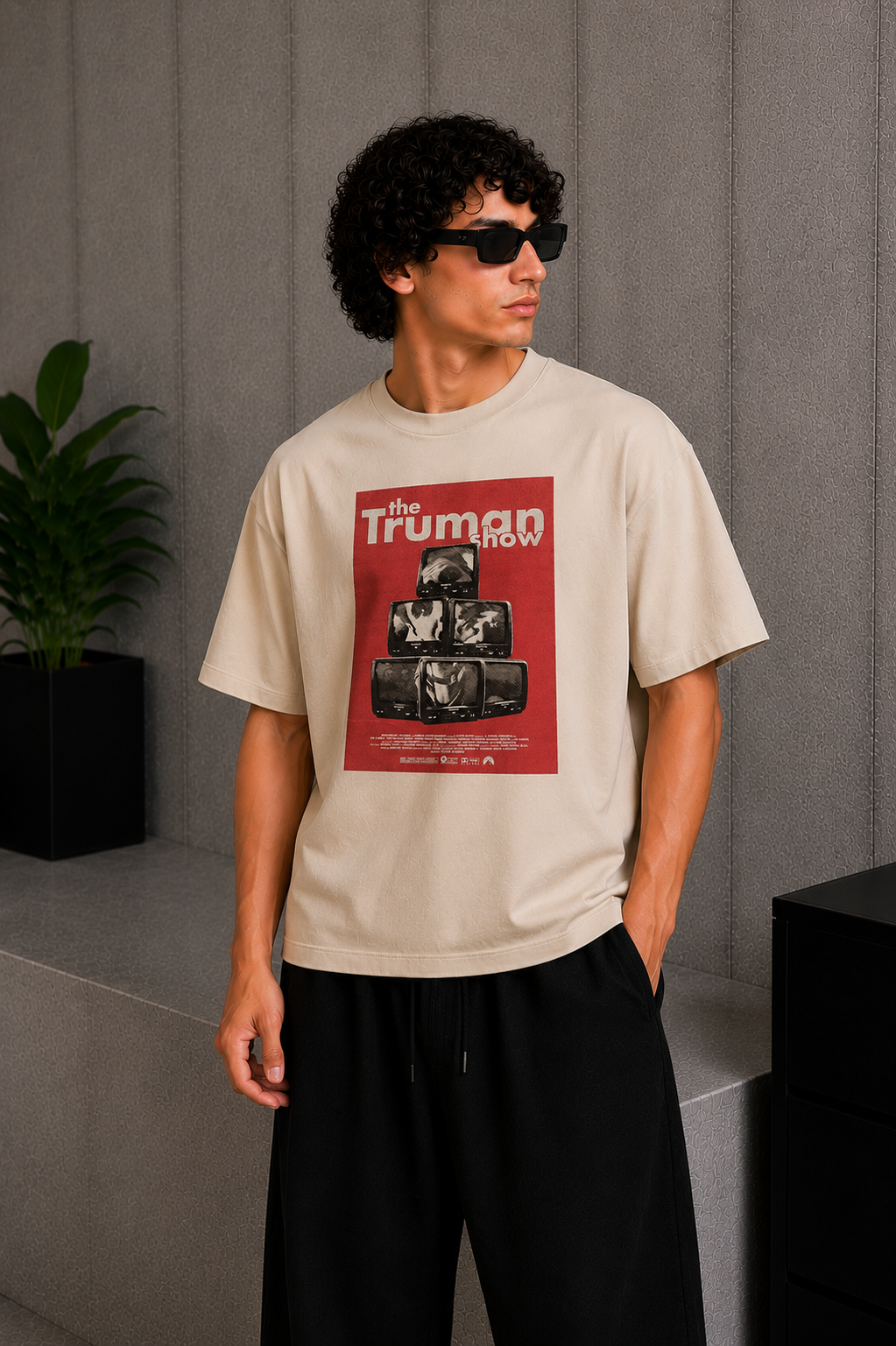 Truman Show Tee Beige