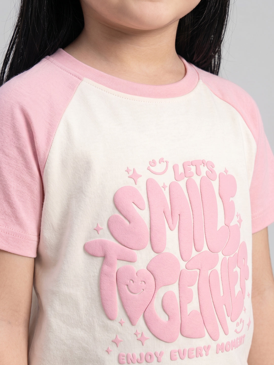 Coolbee Store Kids Girls Clothing Set - Offwhite (KGSSA89) – side view
