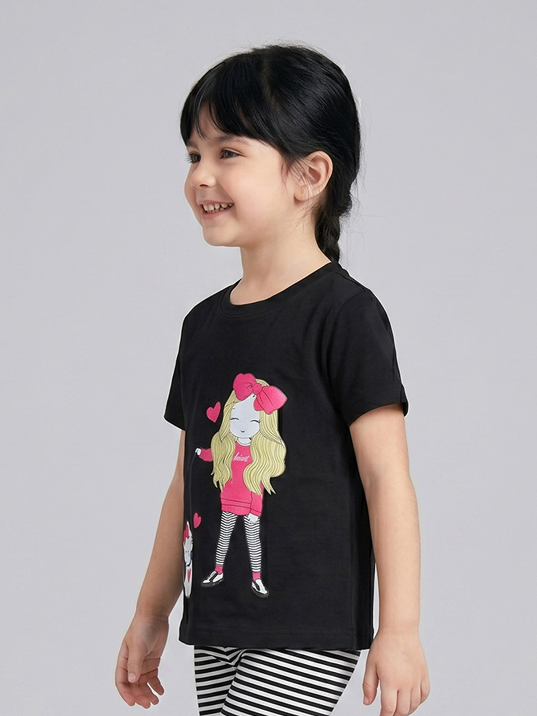 Coolbee Store Kids Girls T-Shirt - Black (CSKT207) – close-up fabric detail