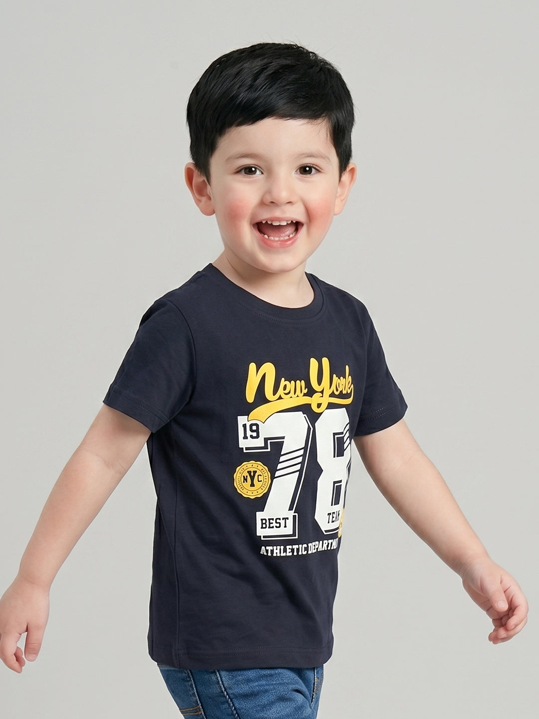 Coolbee Store Kids Boys T-Shirt - Navy (CSKT204) – close-up fabric detail