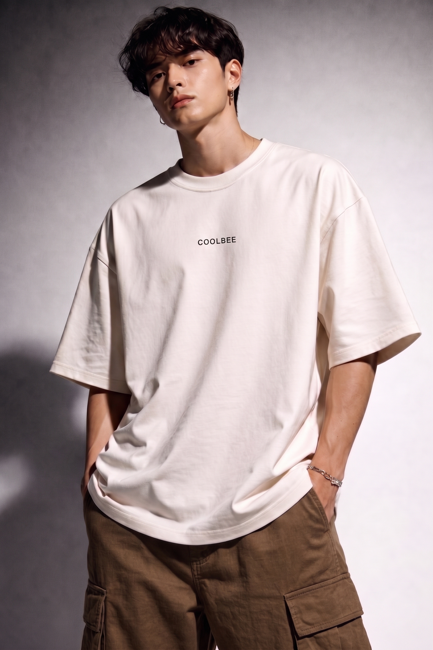 Cool Bee Matchday Abstract Tee White for Men - White Oversized Graphic Tee Streetwear India - Detail View
