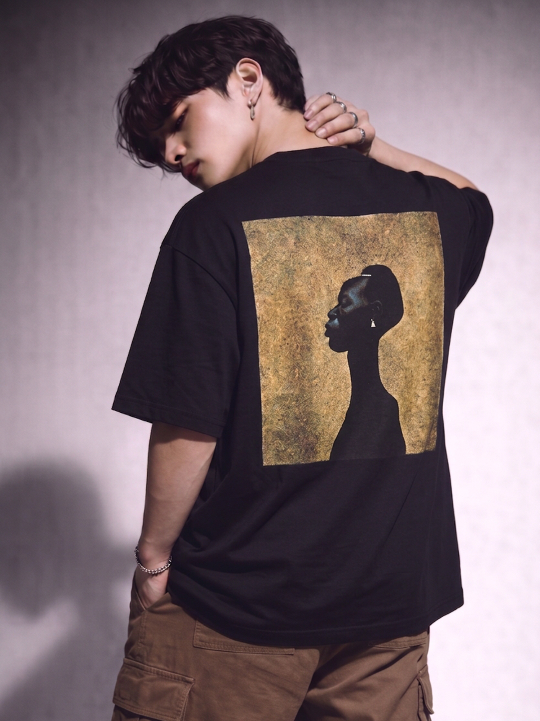Cool Bee Silent Muse Tee Black for Men - Black Oversized Graphic Tee Streetwear India