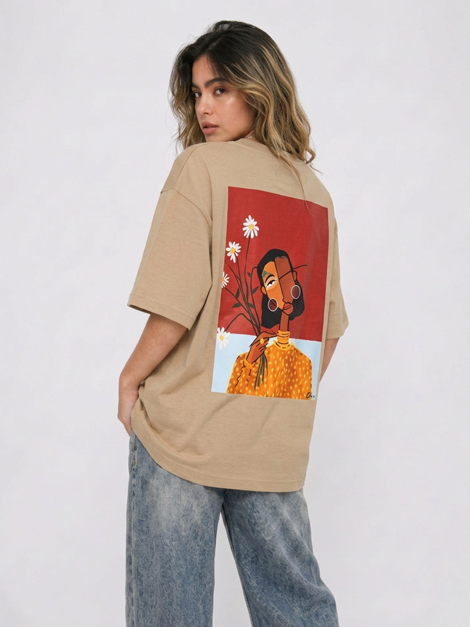 Cool Bee Cubist Bloom Oversize Tee Beige for Women - Beige Oversized Graphic Tee Streetwear India