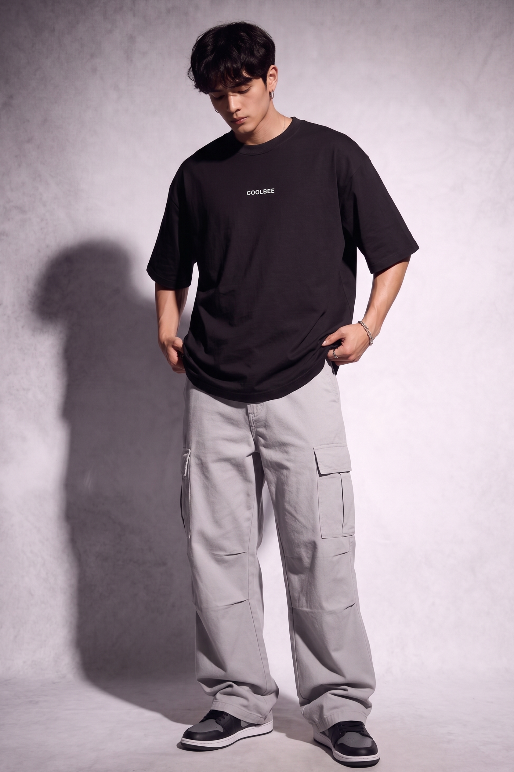 Cool Bee Cubist Bloom Oversize Tee Black for Men - Black Oversized Graphic Tee Streetwear India - Lifestyle View