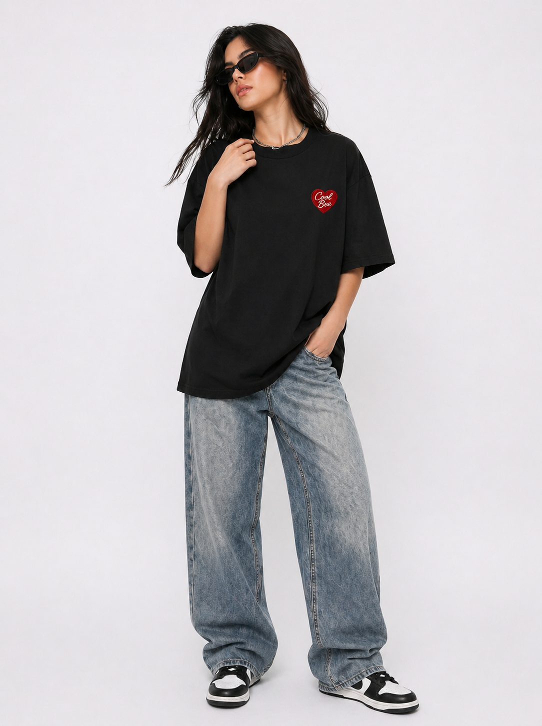 Cool Bee CoolBee Heart Tee Black for Women - Black Oversized Graphic Tee Streetwear India - Detail View