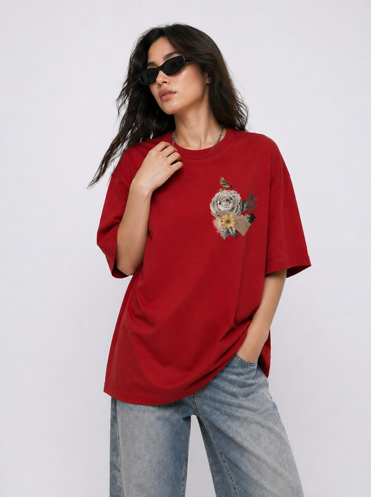 Cool Bee Red Minimalist Black Red for Women - Black Oversized Graphic Tee Streetwear India