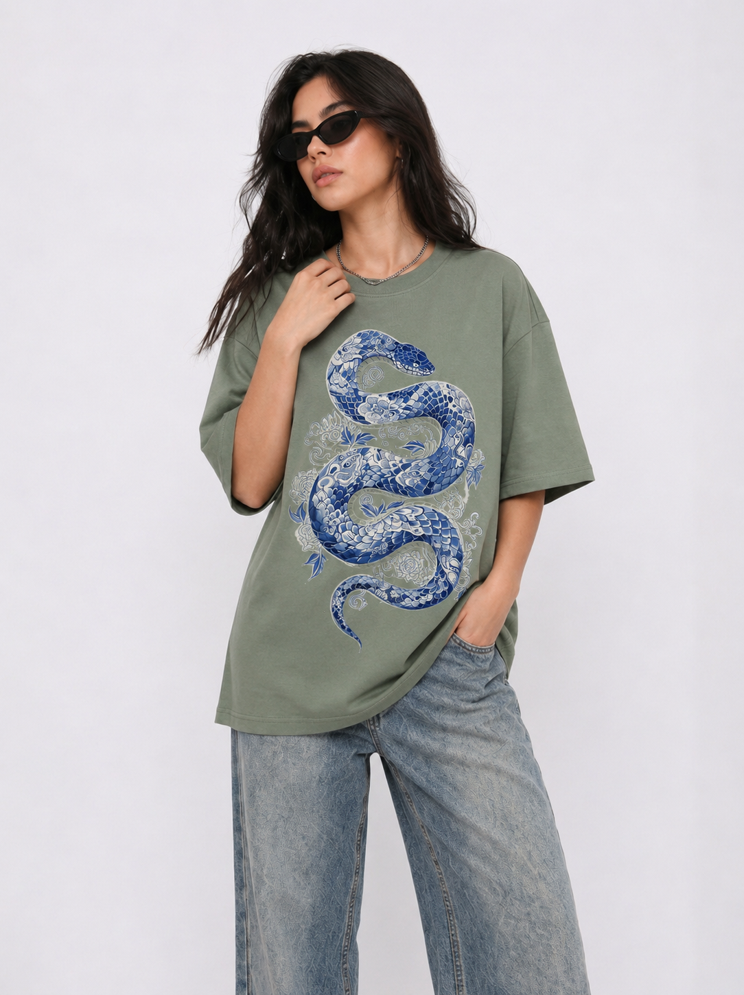 Cool Bee Indigo Viper Tee Green for Women - Green Oversized Graphic Tee Streetwear India