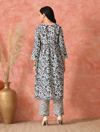 Emerald Radiance: Floral Vine Kurta Set