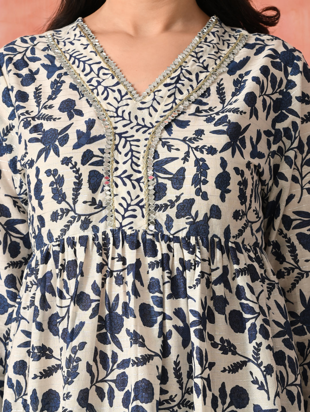 Emerald Radiance: Floral Vine Kurta Set