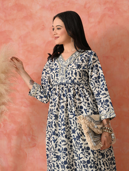 Emerald Radiance: Floral Vine Kurta Set