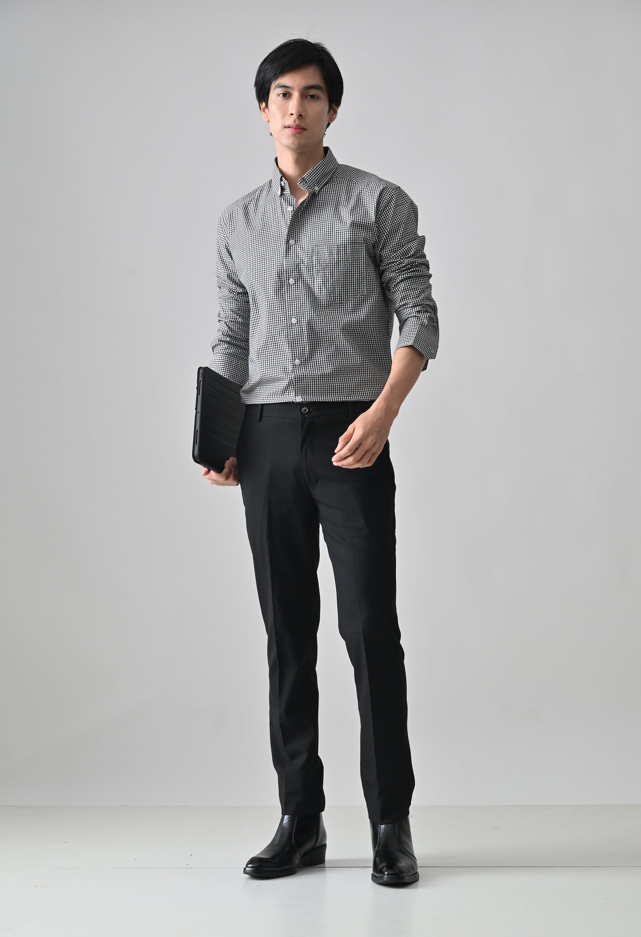 Cool Bee Black Cotton Shirt for Men - Black Premium Cotton Shirt India - Lifestyle View