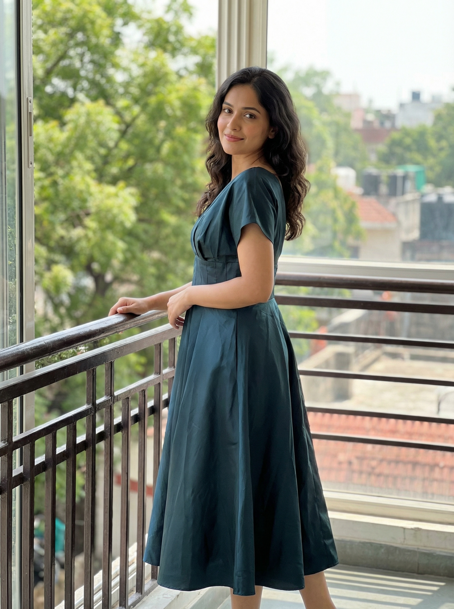 Seraphina Sculpted Midi Dress in Midnight Navy | Cool Bee