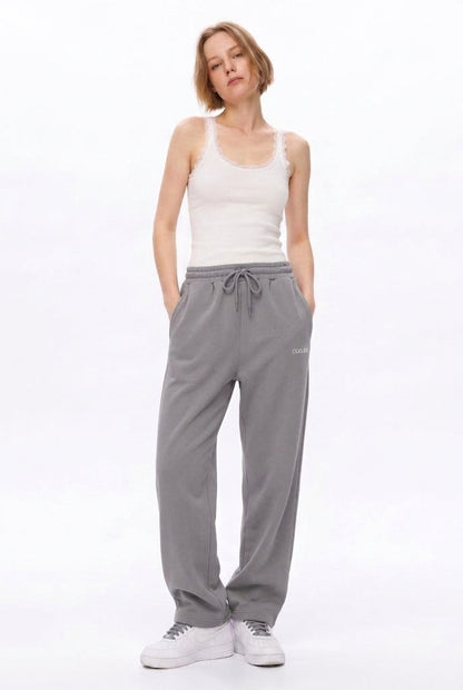 Cool Bee Joggers Medium Gray for Women - Joggers Casual Streetwear India - Lifestyle View