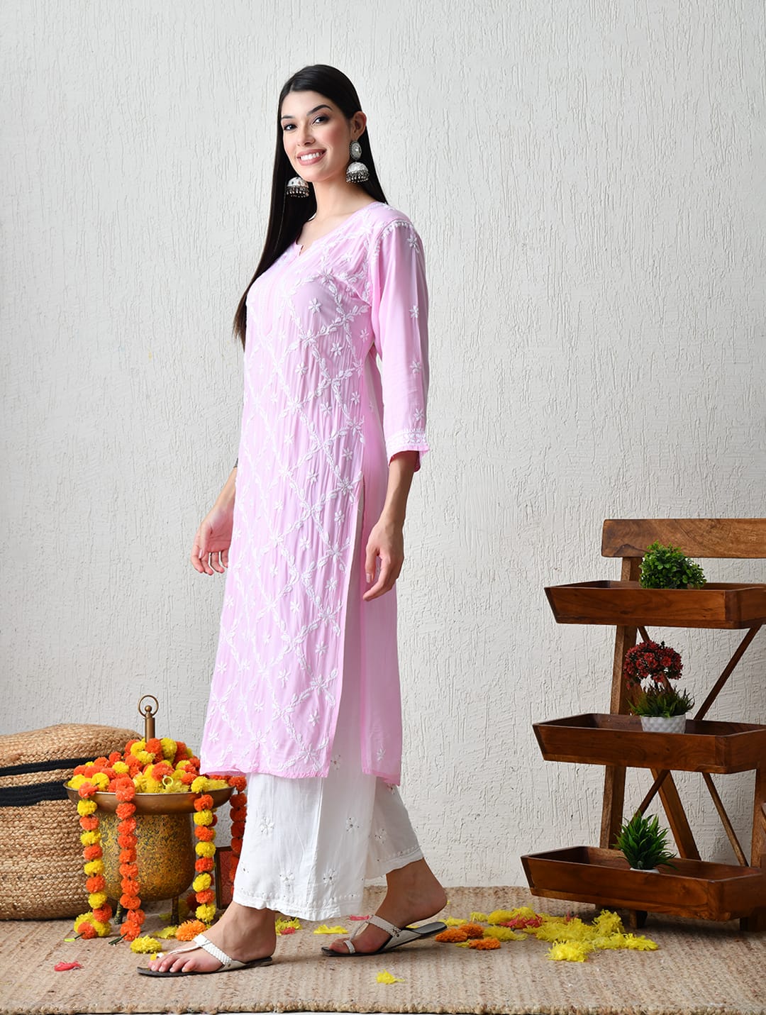 Blush Pink Diamond-Pattern Chikankari Kurta Set