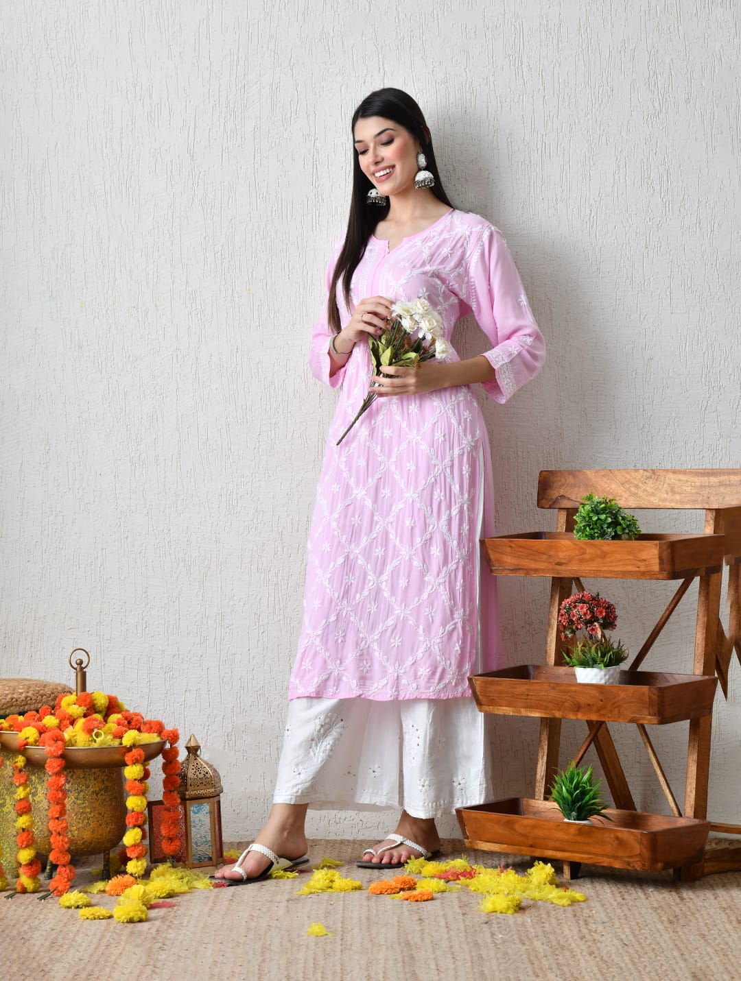 Blush Pink Diamond-Pattern Chikankari Kurta Set