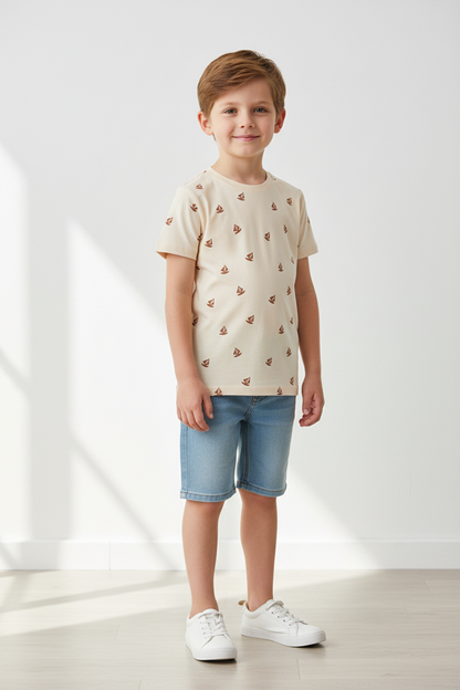 Coolbee Store – Lifestyle Model Shot