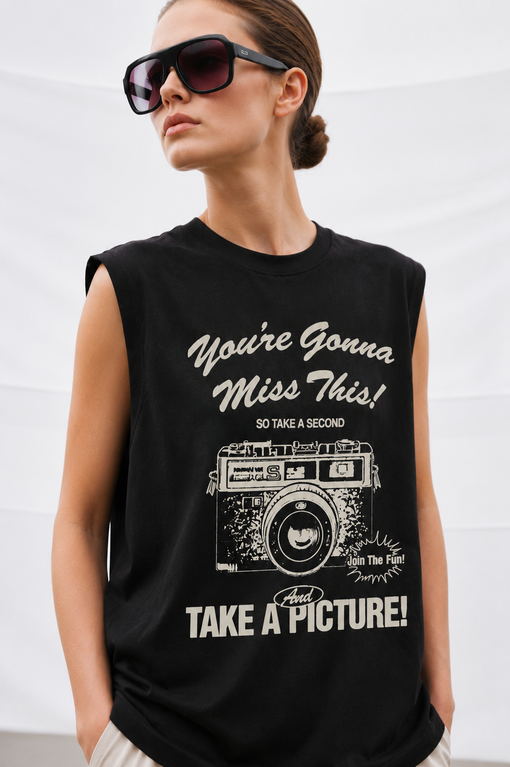 Take Picture Tank Tees Black